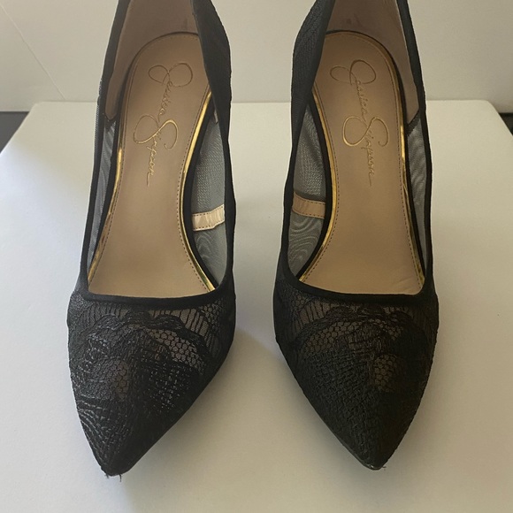 Jessica Simpson 9M Mesh Pumps - Picture 2 of 9